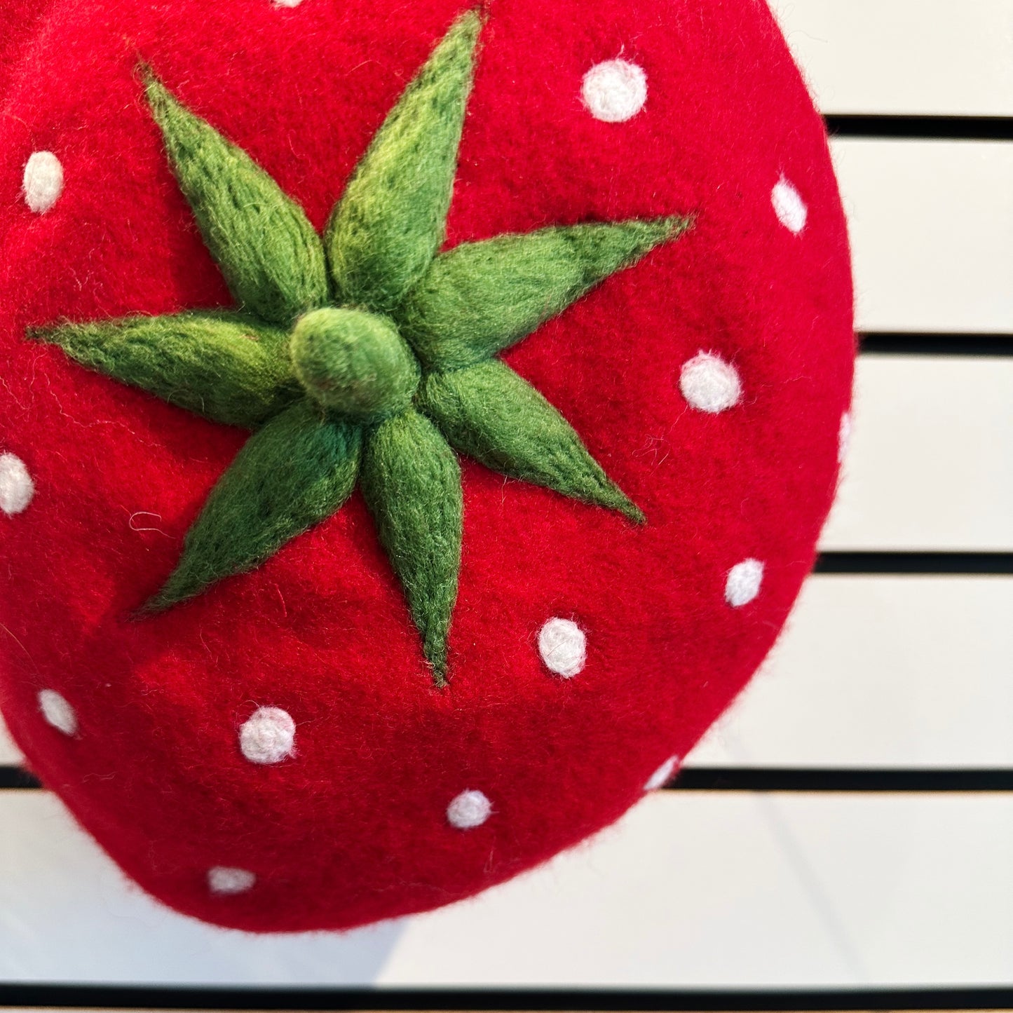 Beret - Strawberry