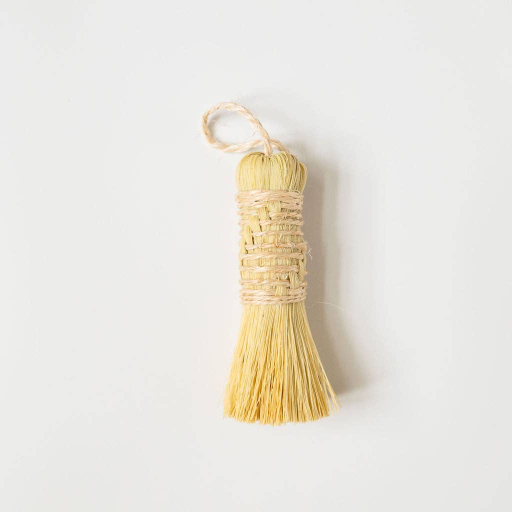 Agave Fiber Cleaning Brush (Escobeta)