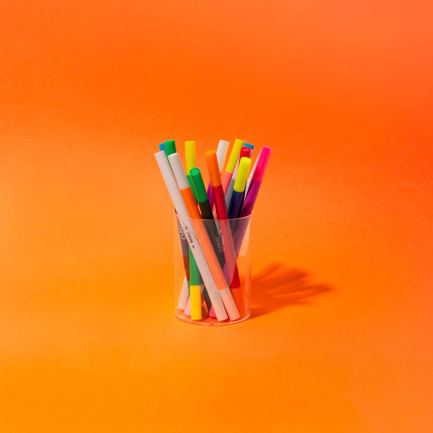 Magic Markers (16 Pen Set)
