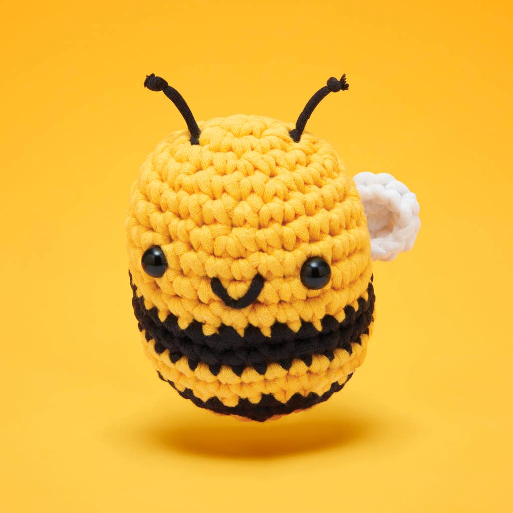 Cornelius the Bee Beginner Crochet Kit