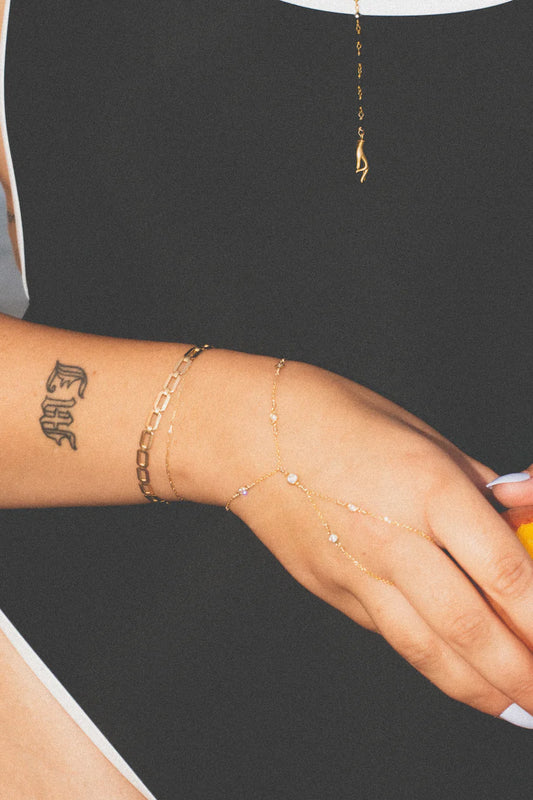 Gold Hermosa Hand Chain