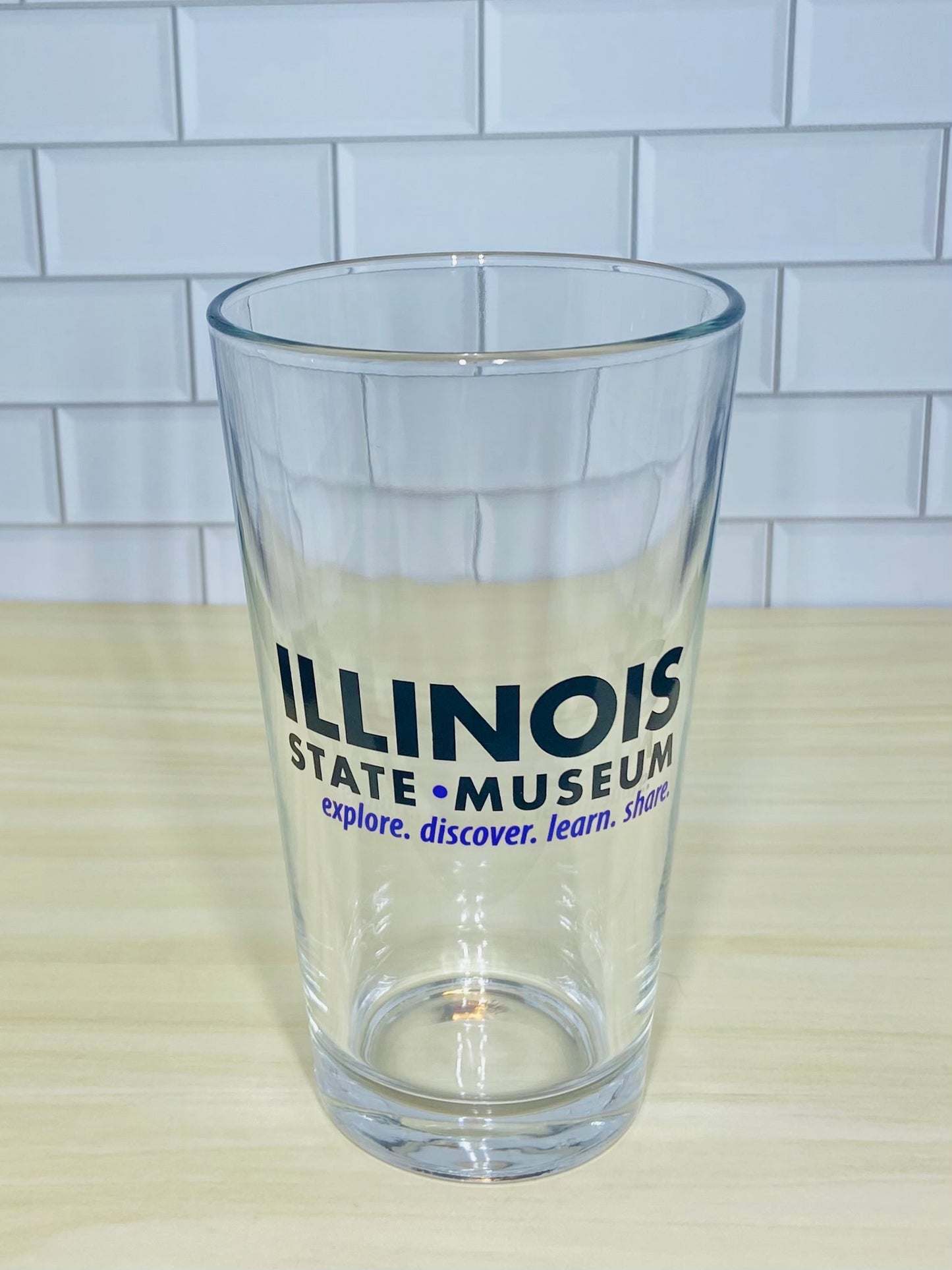 Illinois State Museum logo pint glass.