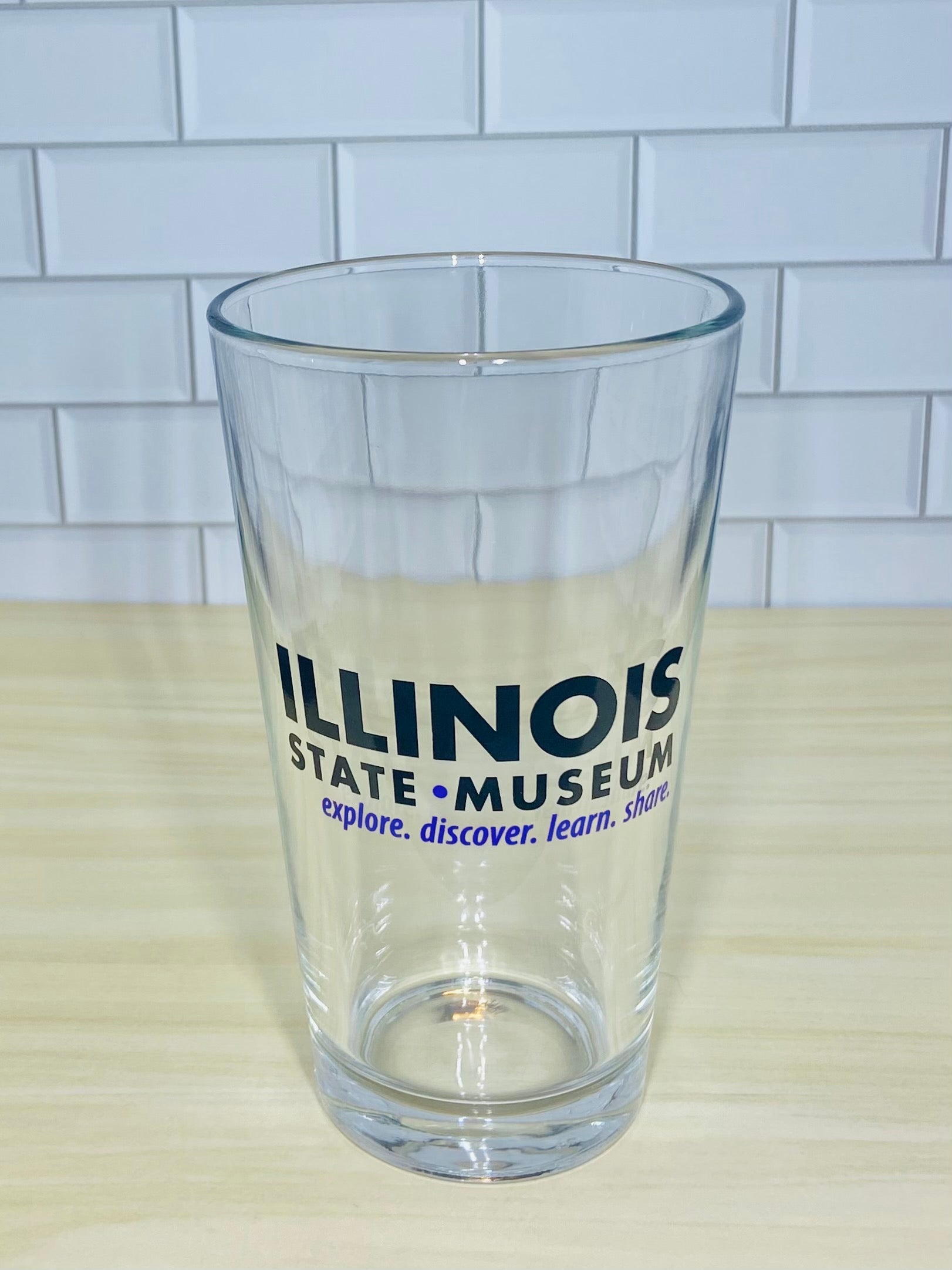 Illinois State Museum logo pint glass.