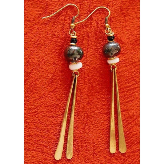 Photo of the “Nyasi Earrings” by KENDI AMANI.